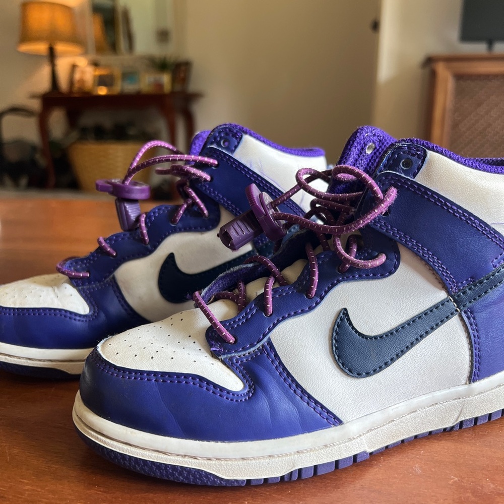 Dunk High GS “Electro Purple, Midnight Navy”
